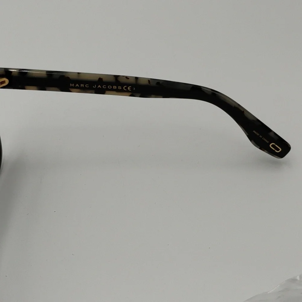 Marc Jacobs Sunglasses With Case